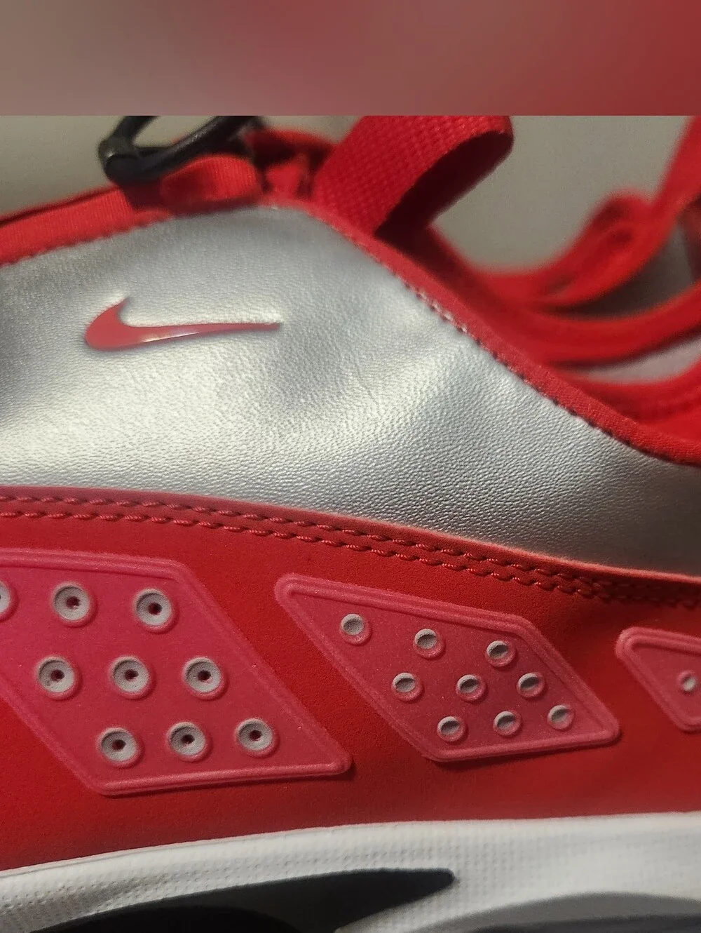 Nike Air Max SNDR Sunder Training Sneaker Fusion Red Silver Black NEW